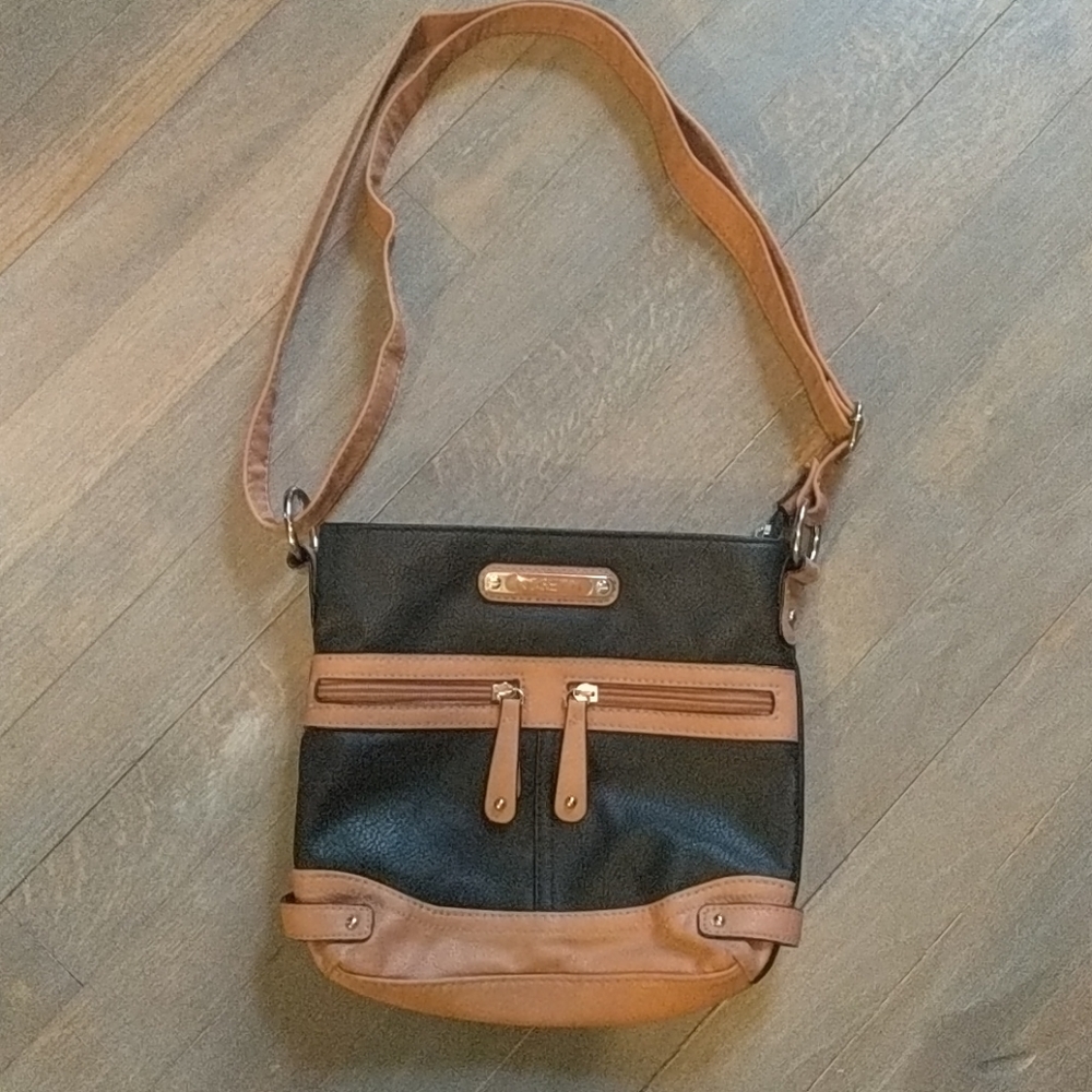 Rosetti purse